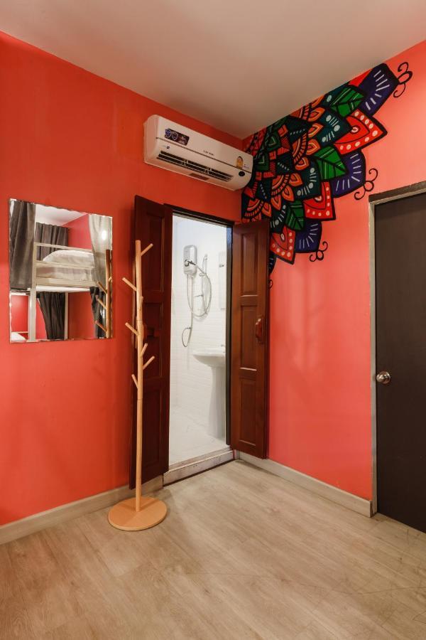 Ilili House Hostel Chiang Mai Buitenkant foto
