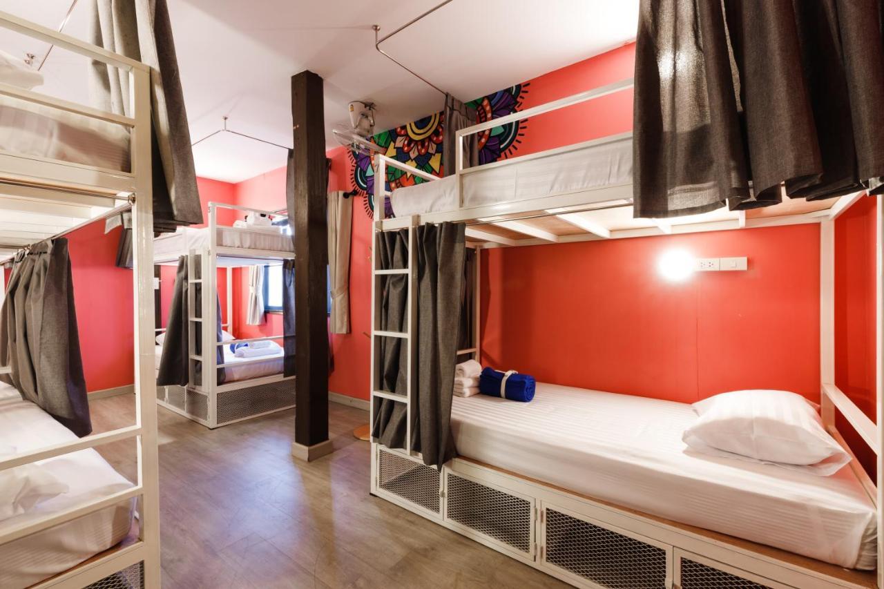 Ilili House Hostel Chiang Mai Buitenkant foto