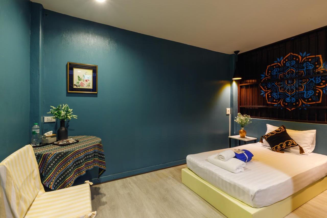 Ilili House Hostel Chiang Mai Buitenkant foto